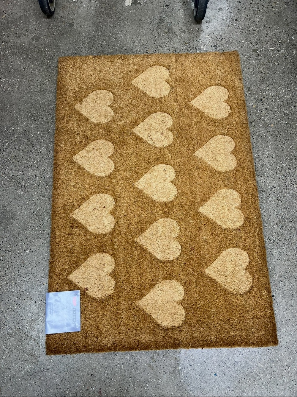 Coir Heart Pattern Door Mat - Natural Brown.